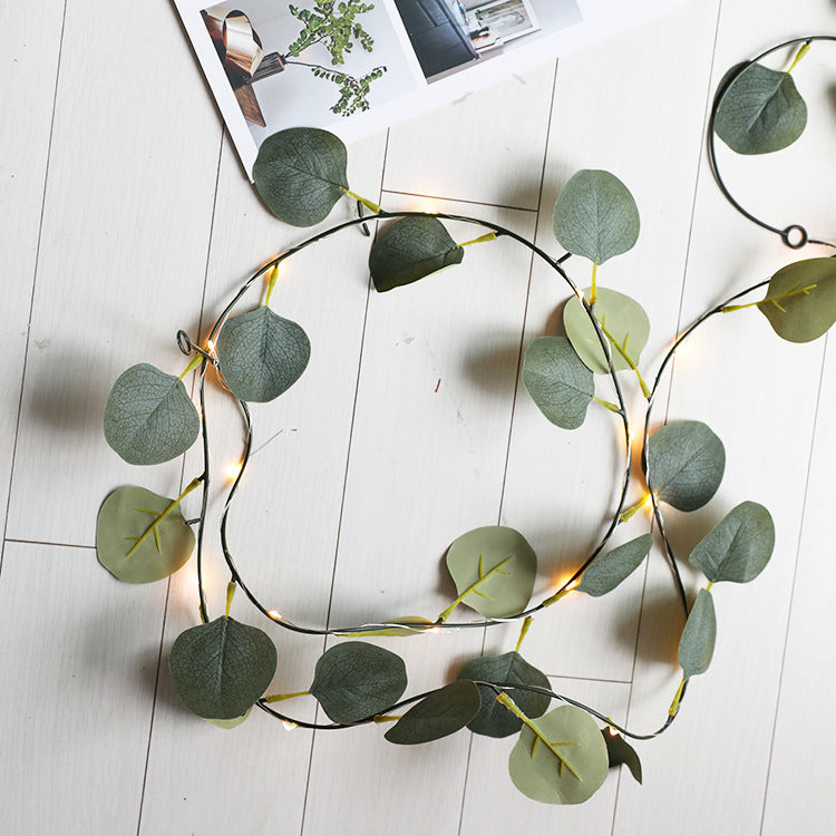 Maple Leaf Light String